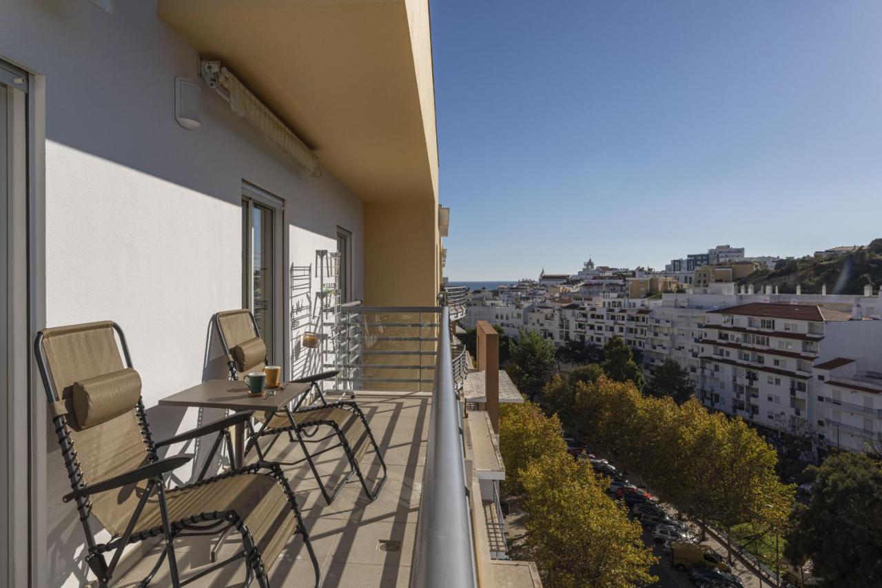 Hopstays - Andorinha Apartment *