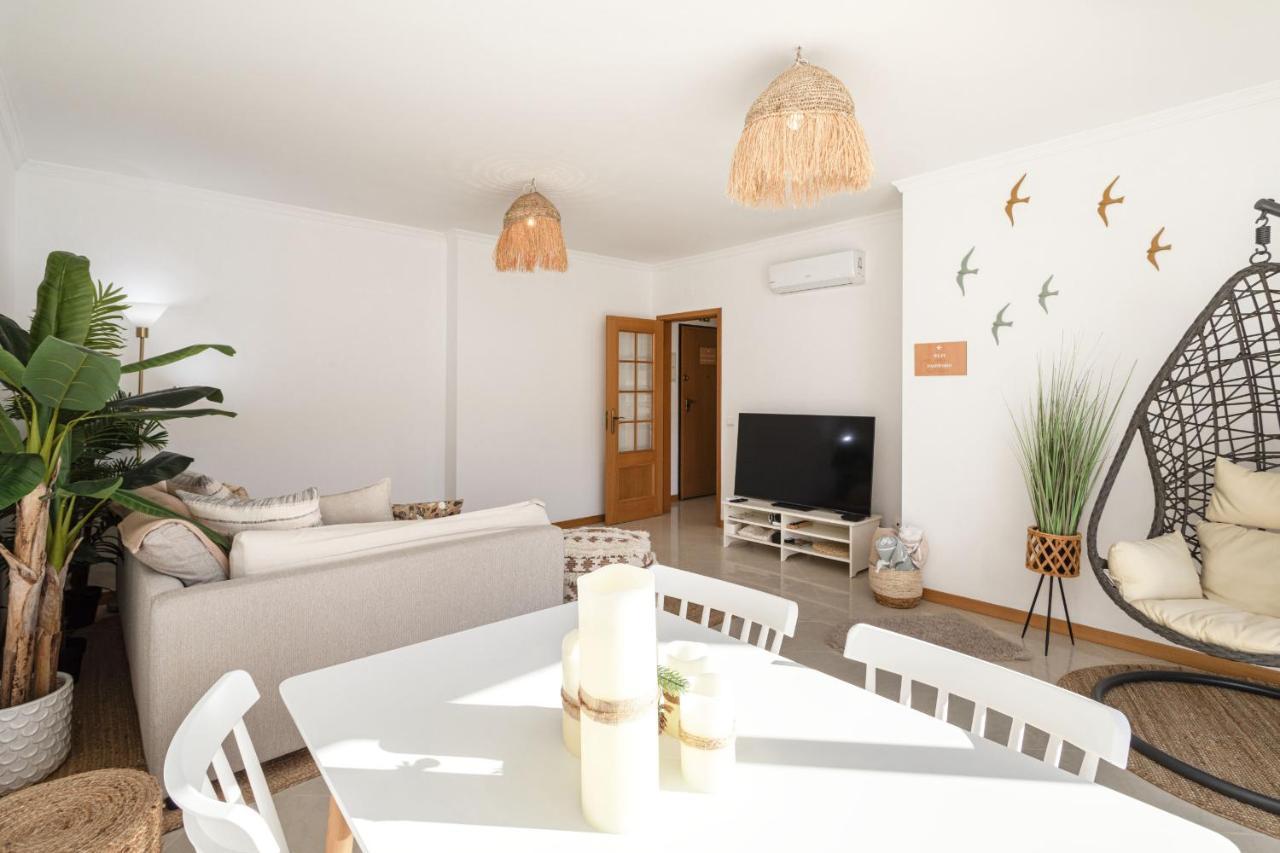 Hopstays - Andorinha * Albufeira